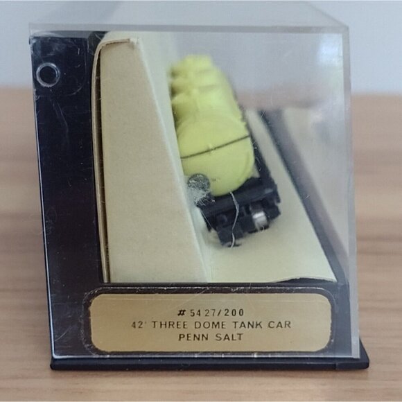 Vtg Bronco Authentic N Scale 42' Three Dome Tank Car Penn Salt - Picture 4 of 6